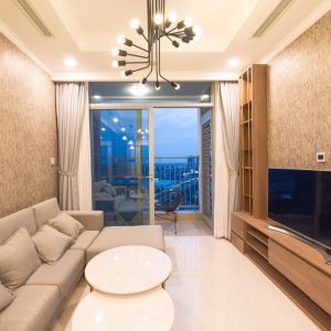 Bán 2 phòng ngủ Landmark 6 view sông, full nội thất đẹp giá 5 tỷ 8