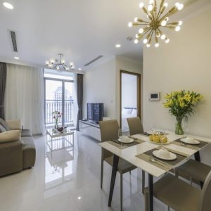 Phòng khách + bếp