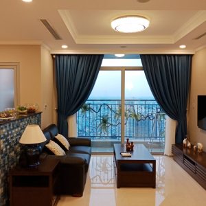 Bán 3 phòng ngủ tầng cao Landmark 6 giá 10 tỷ 2