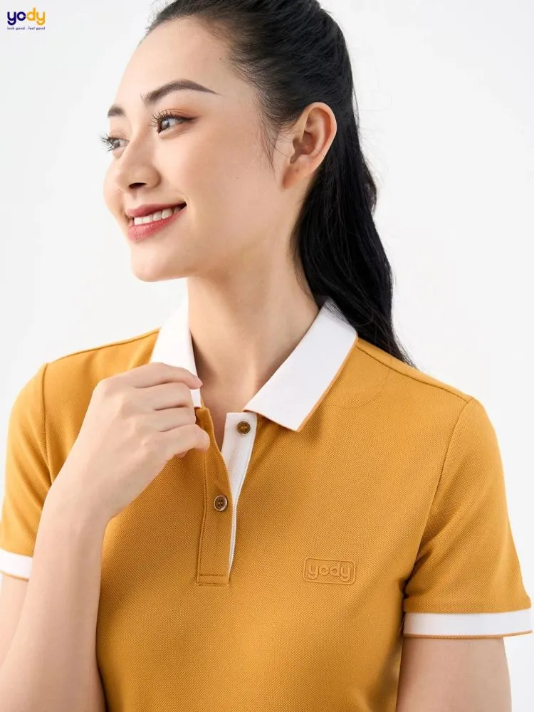 Người Kỷ Mão 1999 hợp màu vàng sẫm