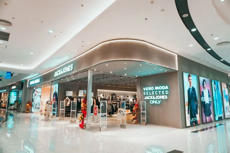 Aeon Mall Hà Đông là nơi quy tụ nhiều thương hiệu nổi tiếng trong nước và quốc tế